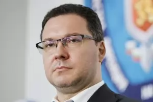 "Локали" атакуваха момче в метрото, за да му вземат скъпи маратонки